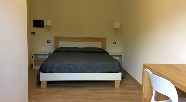 B&B Le Cinque Cime, Book Bed and Breakfast Hoteller i Viggianello med parkering, Parkering