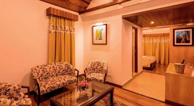 Люкс Koti Resort Shimla, a member of Radisson Individuals Retreats