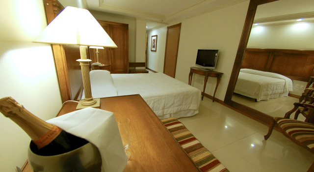 Hotel Villa do Mar, Забронировать Отель Отели Балнеариу-Камбориу с парковкой, рядом с Cinerama Shopping, Парковка