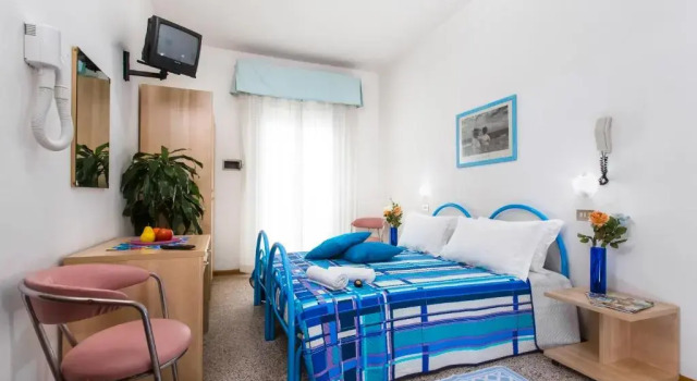 Трёхместный номер Standard с видом на море Piccolo Hotel Ariston