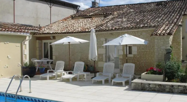 Апартаменты Maison Du Ruisseau