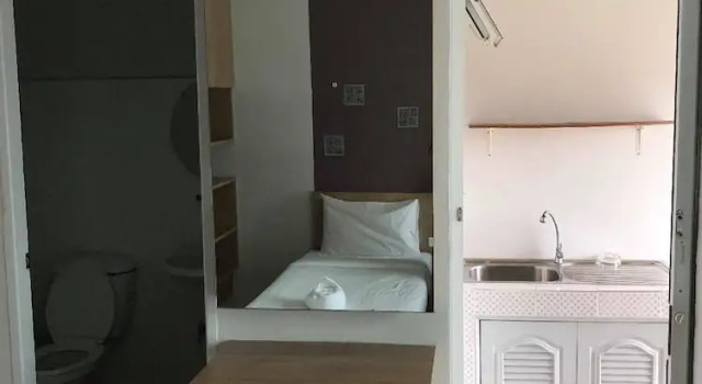 Трёхместный номер Superior с балконом Tonkok Hotel