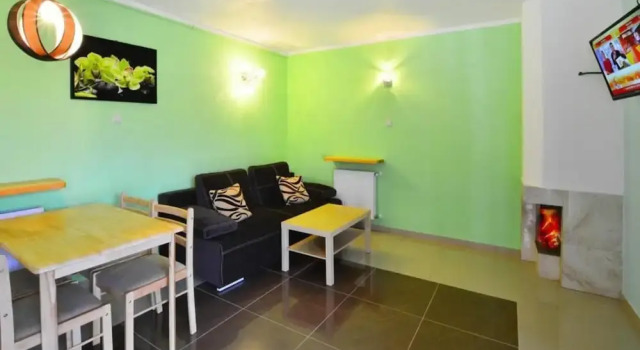 Spacious Holiday Home With Private Garden, Забронировать Дом для отпуска Виллы Сарбиново, Вилла