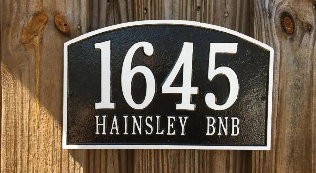 Студия Hainsley Apartments at 1645