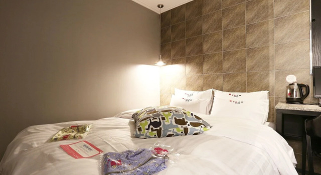 Bucheon Yaja Yeokgok Station, Prenota Hotel Hotel economici a Bucheon