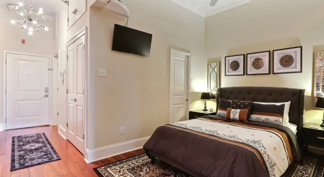 Broughton Escape, Prenota Hotel Savannah Georgia
