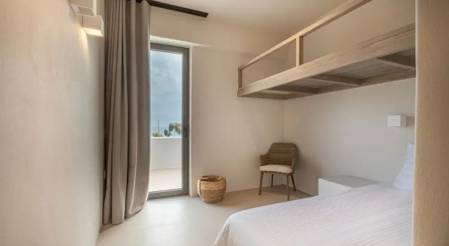 Люкс Executive с 2 комнатами с видом на море Yenesis Seaside Retreat