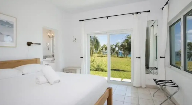 Dream Villa: Private Oasis Above Pink Sand Beach, Đặt Khách sạn Khách sạn 4 sao ở Double Bay, 4*