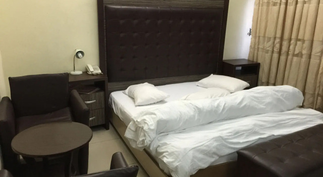 Vhelbherg Imperial Hotel, Book Hotel Port Harcourt Obio-Akp