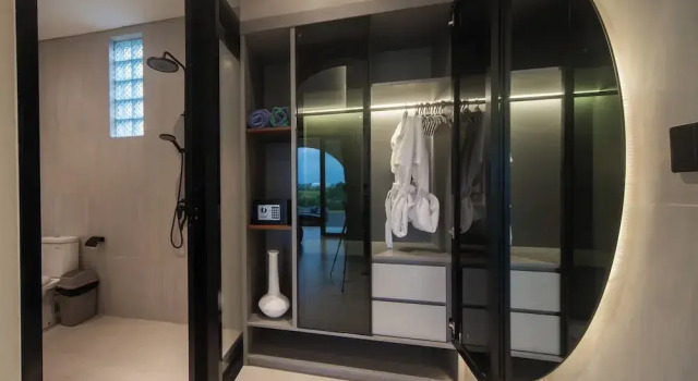 Люкс Deluxe Alsava Villa and Suites Canggu