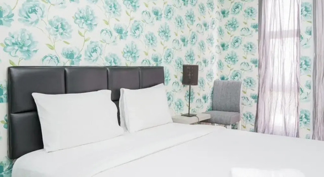 Good Furnished Studio at Akasa Pure Living Apartment, Book Apartment Hotels in South Tangerang with a Pool, Swimming Pool