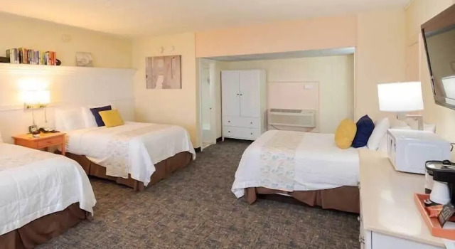 Семейный номер Standard с видом на океан Gaidos Seaside Inn