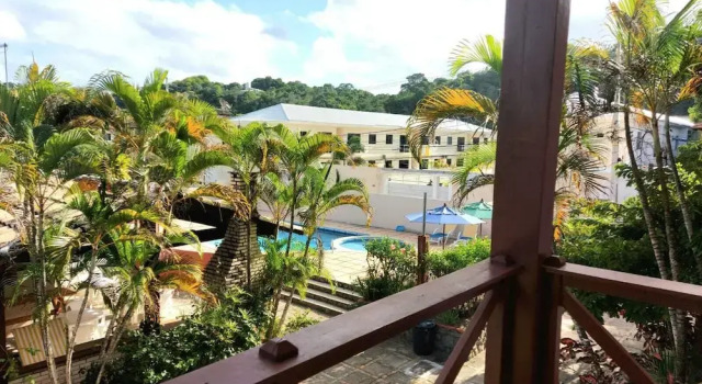 Семейный коттедж с балконом Branca Tropical Brasil Residencial