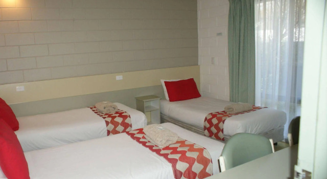 Sandbar Motel, Rezerwuj Motel Lakes Entrance Gippsland