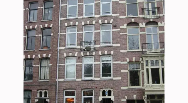 Кровать в общем номере NL Hotel District Leidseplein