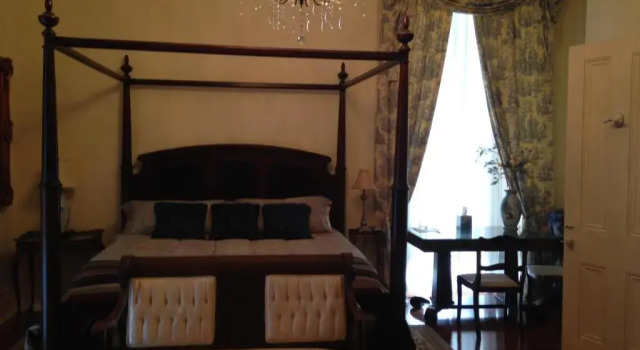 Номер Standard Dansereau House