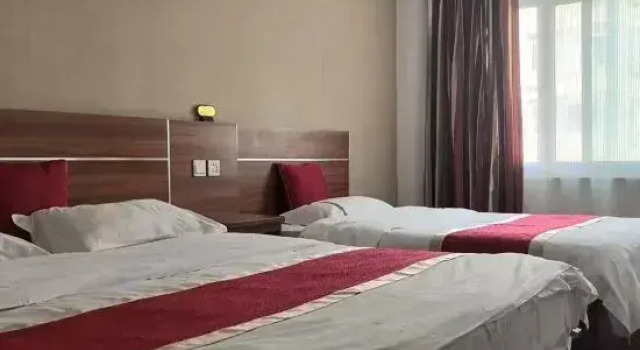 Люкс Star hotel (shijiazhuang new railway station store)