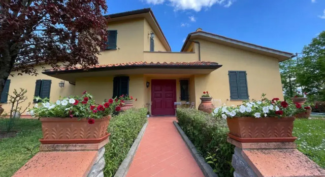 Villa Elisa, Buchen Sie Villa Scarperia Mugello