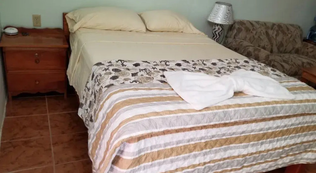 Canuck Cottage Studio Apartment, Book Lejlighed Lejligheder i Belize Islands, Lejlighed