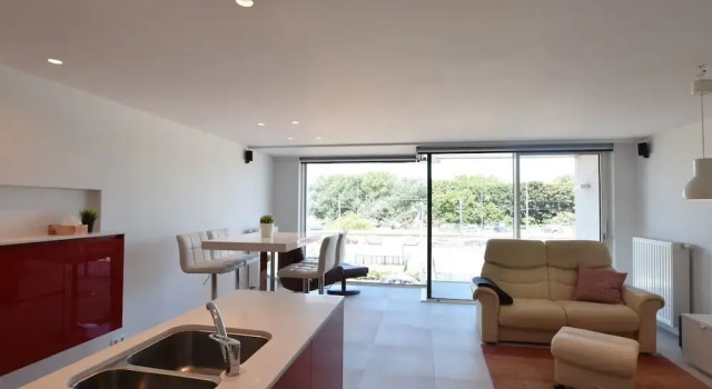 Tasteful Apartment Near the Centre and Beach of Bredene, Rezerwuj Apartament Hotele w Bruksela z parkingiem, Parking
