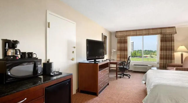 Номер Standard Hilton Garden Inn Oakbrook Terrace