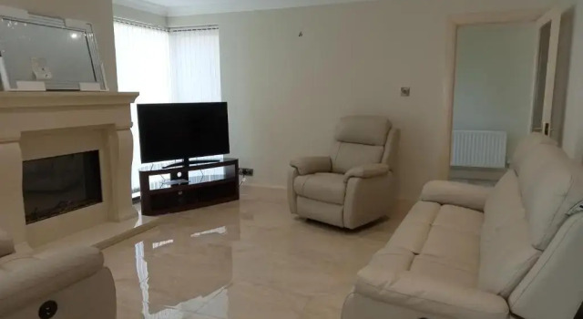 Impeccable 5-bed Cottage in Fahan Buncrana, Забронировать Дом для отпуска Банкрана Inishowen