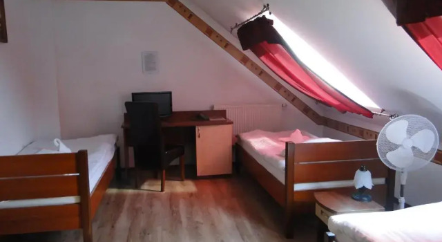 Трёхместный номер Standard Hotel Agat & SPA