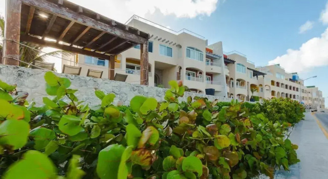 Isla 33 - One Bedroom Villa 2305, Prenota Villa Hotel a Quintana Roo con parcheggio, Parcheggio