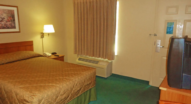Crossland Economy Studios - Winston-Salem - University Parkway, Rezervovat Hotel Winston-Salem Severní Karolína