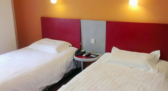 Motel 168, Varaa Motelli Minhang 