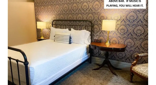 Двухместный люкс Naples Hotel