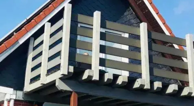 Luett Huus 45 OG Horumersiel, Book Hotel Hotels in Wangerland with a Pool, Swimming Pool