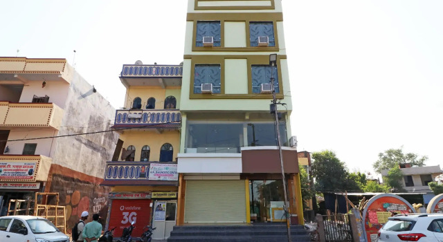OYO Flagship 22944 Hotel Hrdaya Inn, Забронировать Отель Отели штата Махараштры 3 звезды, 3*