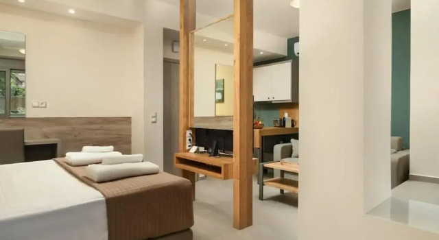 Dimitra Apts - Studio With Veranda, Забронировать Отель Ханья периферийная единица Ханья, рядом с Муниципальный рынок Ханьи