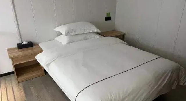 Одноместный люкс Ahao Garden Hotel (Huizhou Huiyang High Speed Railway Station Store)