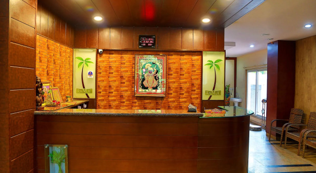 Hotel Royal Palm - A Budget Hotel in Udaipur, Забронировать Отель Отели штата Раджастхана с питанием, Пансион