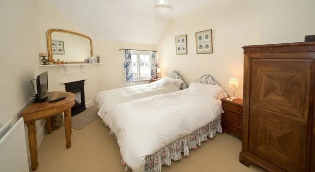 Church Farm B&B, Rezervasyon Çiftlik Konaklaması Ironbridge otoparklı oteller, Otopark