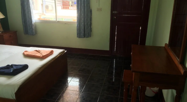 Номер Standard Baan Talay Guesthouse & Dormitory