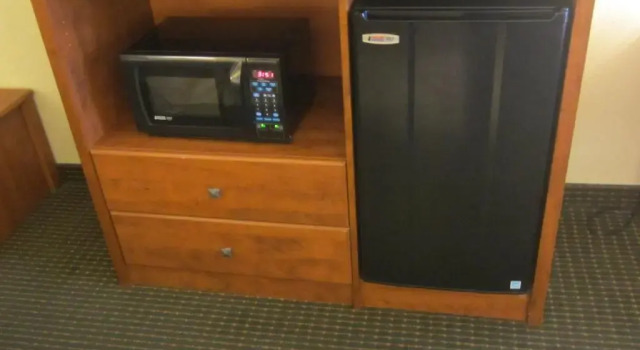 Номер Standard Best Western John Muir Inn