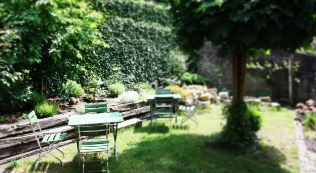 Апартаменты Brunnenhof Randersacker - Das kleine Hotel