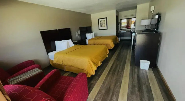 Двухместный номер Standard Royal Inn & Suites