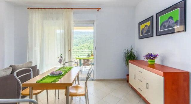 Stunning Apartment in Labin With 1 Bedrooms and Wifi