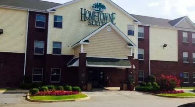 InTown Suites Extended Stay Columbus GA, Забронировать Отель Колумбус Джорджия