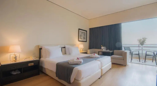 Двухместный номер Superior с видом на море Corfu Holiday Palace