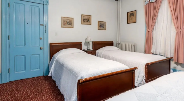 Люкс Deluxe с 2 комнатами Antoinette's Apartments & Suites
