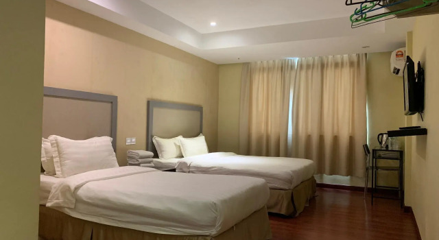 Четырёхместный номер Standard MCity Inn