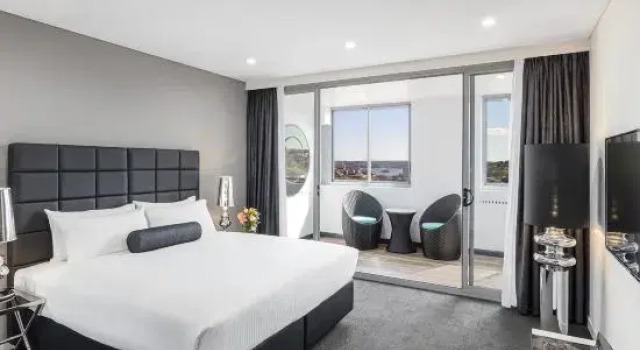 Капсула Meriton Suites Bondi Junction