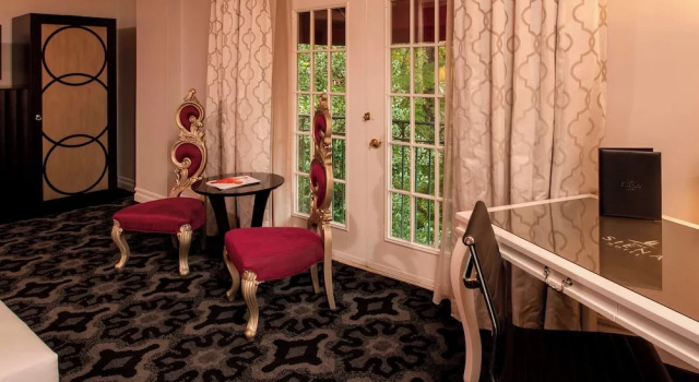 Двухместный номер Standard с балконом The Siena Hotel, Autograph Collection