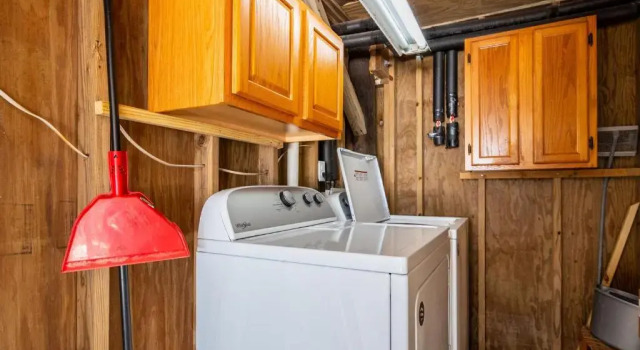 Коттедж Dip Inn by Oak Island Accommodations