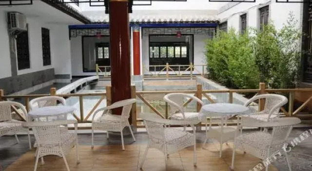 Gufeng Hostel, Prenota Ostello Ostelli a Chuxiong, Ostello